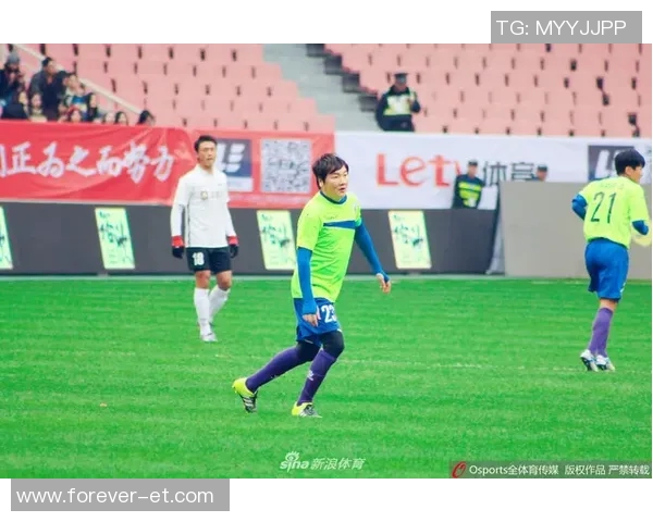 14号足球明星的精彩瞬间与背后故事揭秘