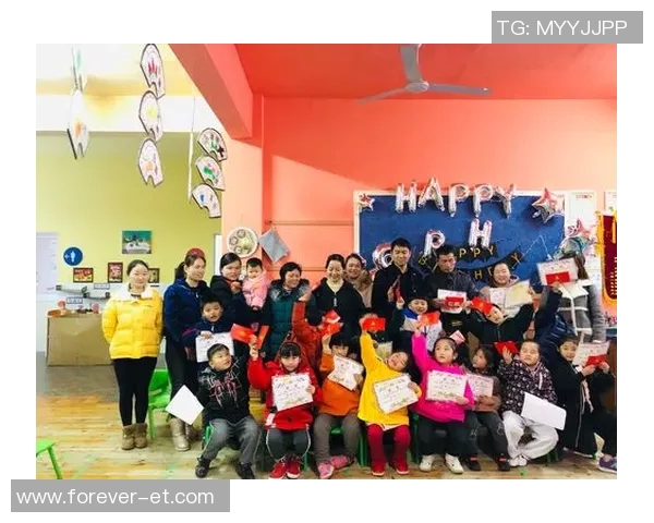 足球明星摘下口罩瞬间的精彩瞬间与高清图片分享